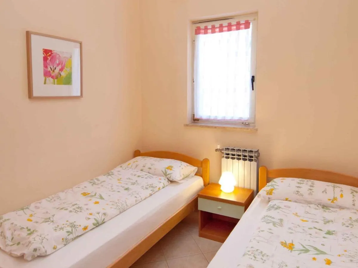 Apartment In Rabac 16819