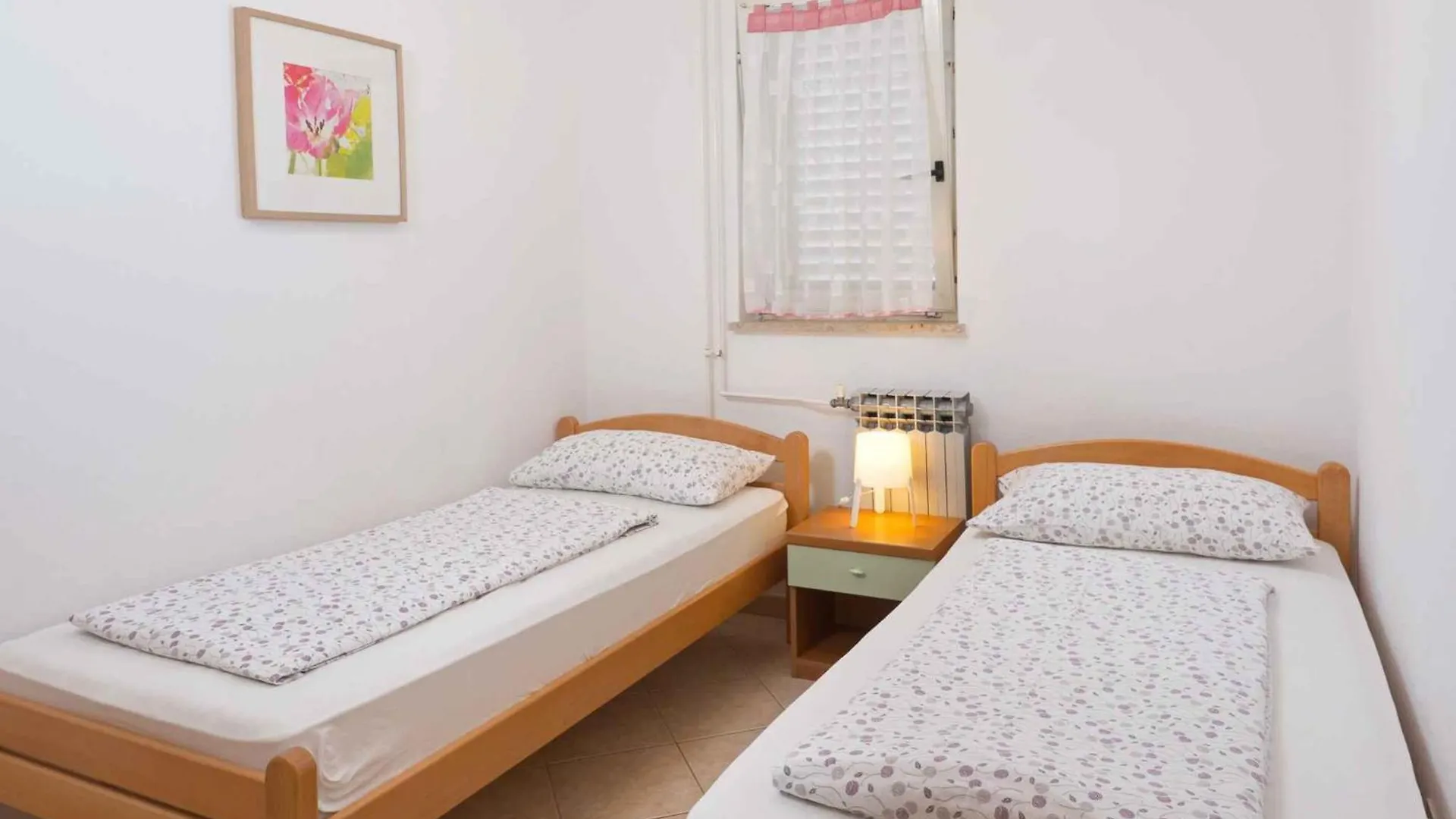Apartment In Rabac 16819