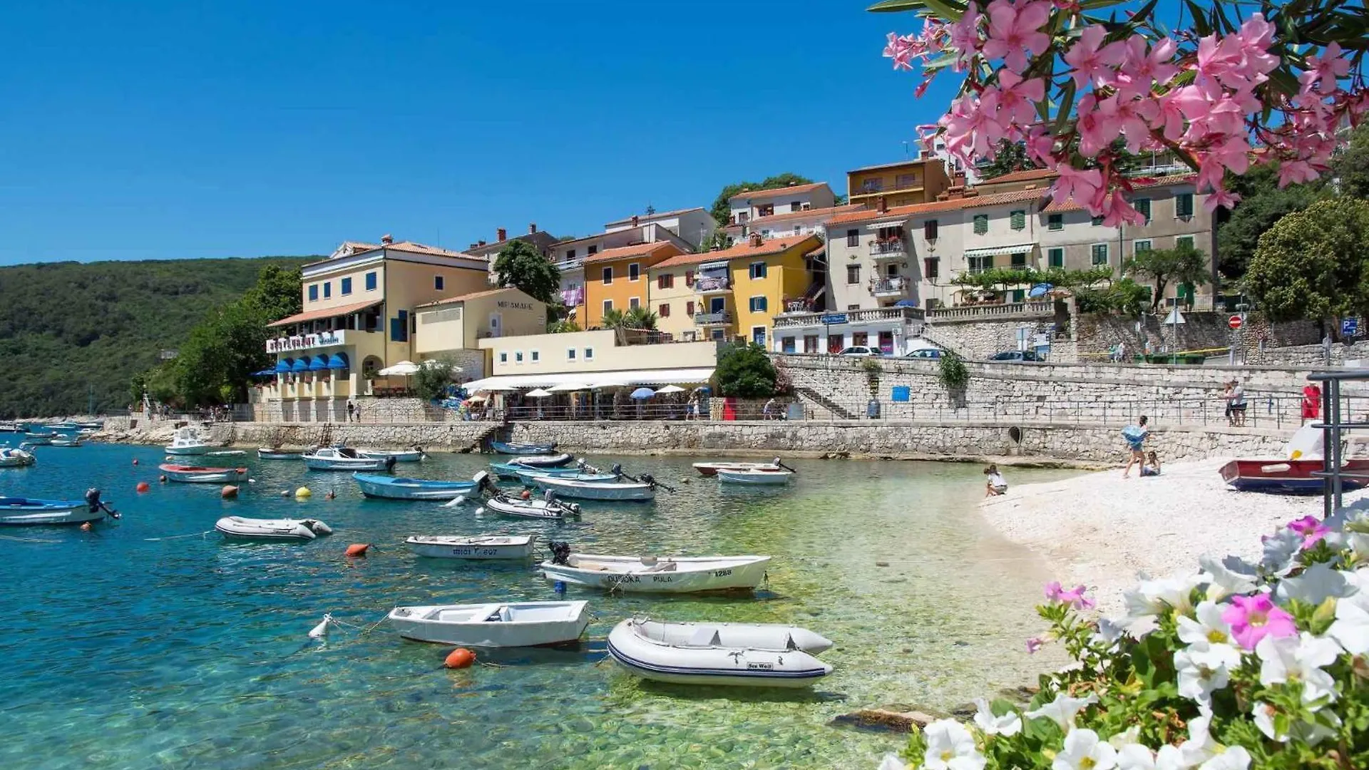 Apartment In Rabac 16819